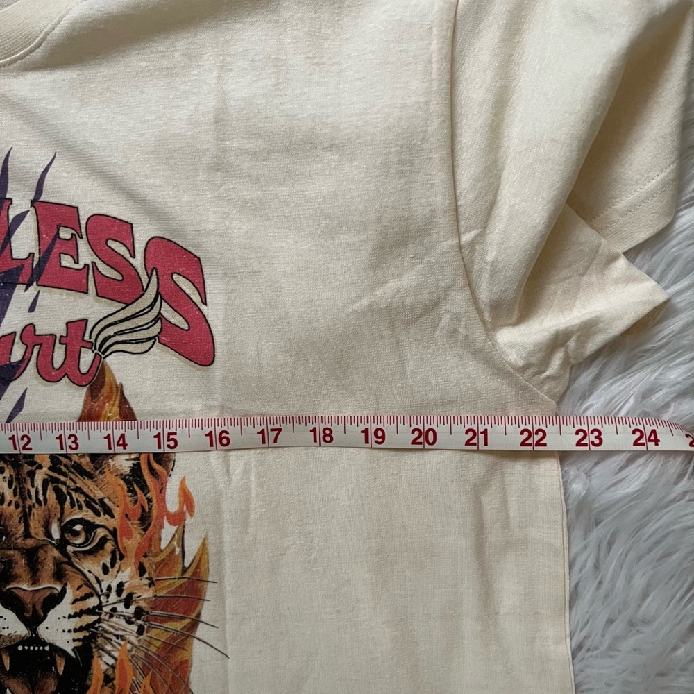 Spell AU Fearless Heart Tour T-Shirt - White and Red - Picture 4 of 12